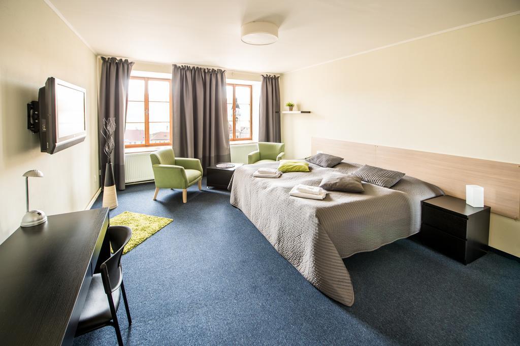 Hotel U Lva Билина Экстерьер фото